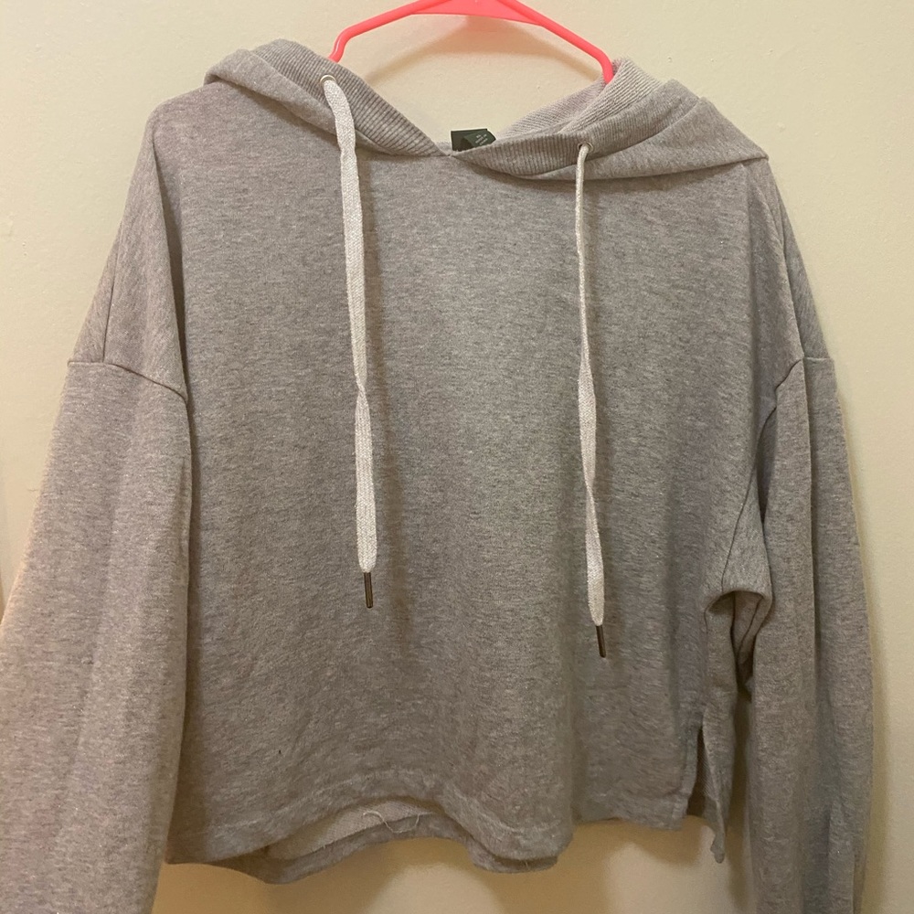 Gray XL cropped sweatshirt with some glitter